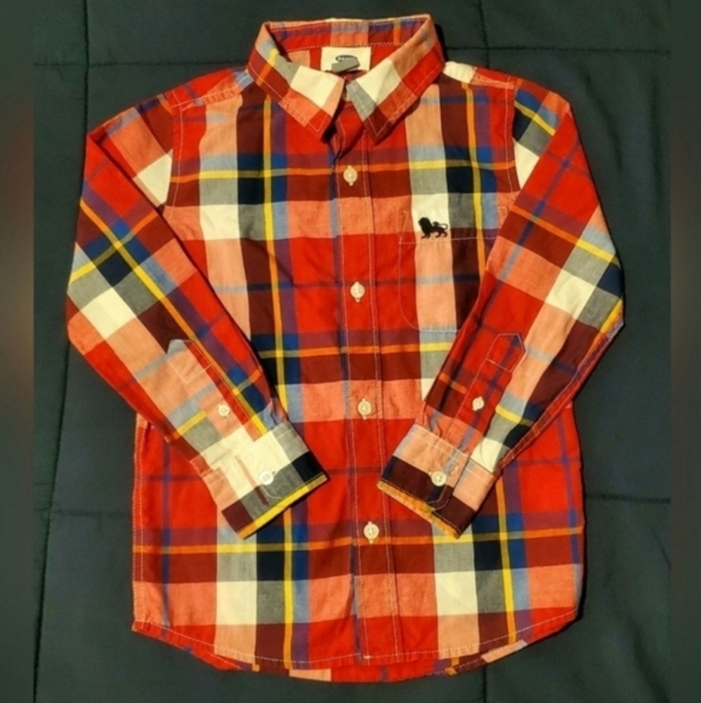 Old‎ Navy Boys Plaid Button Up Long Sleeve Shirt Red Toddler Size XS 5
